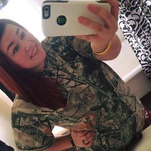 Meet your Posher, Cheyanne